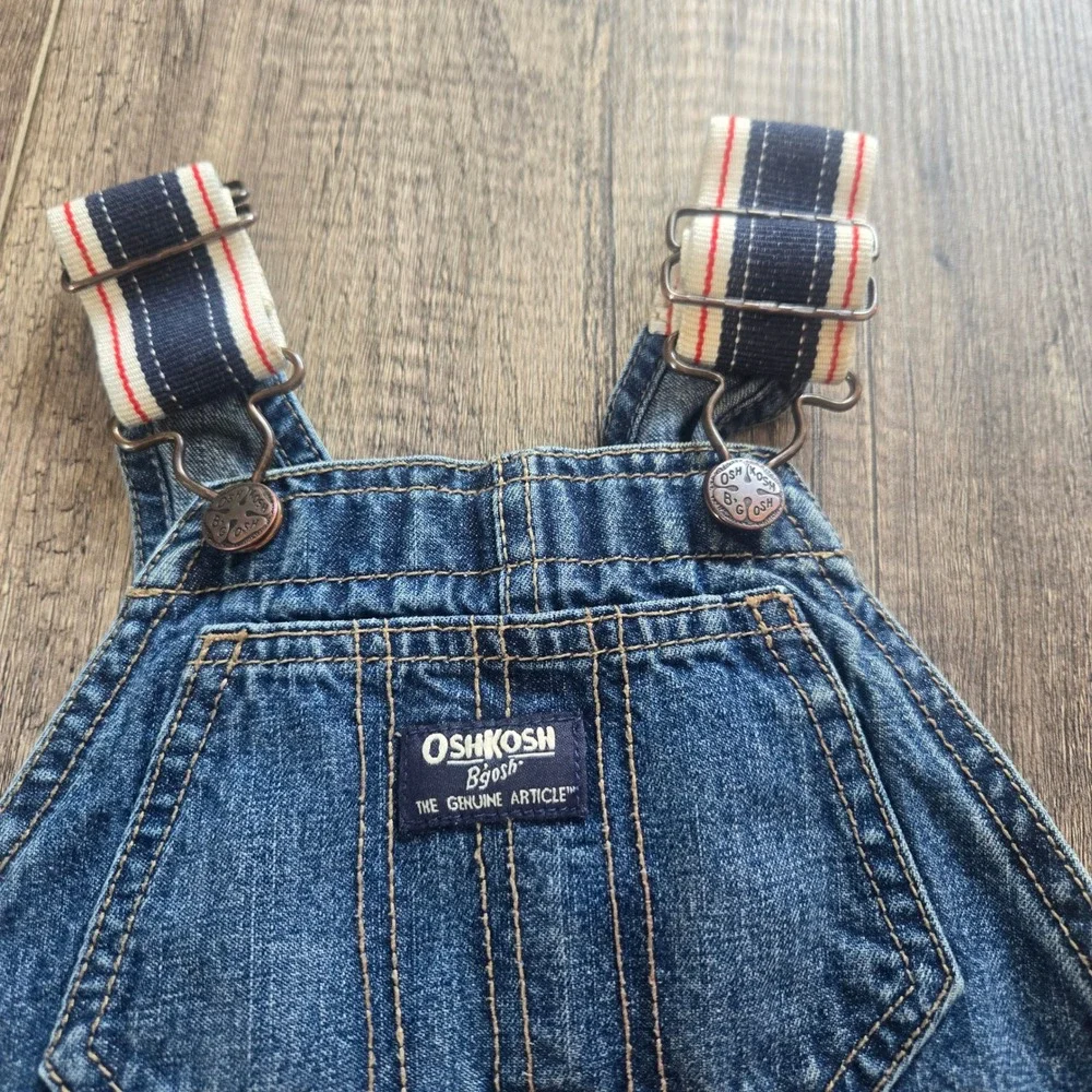 OshKosh Bgosh Toddler Boys Denim Shortalls Blue Medium Wash Striped‎ Straps 2T
